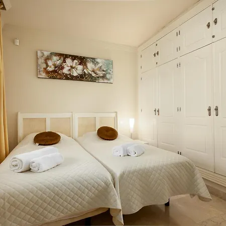 Beach Apartment Sinfonia - 2Br, Pool Estepona Exterior photo
