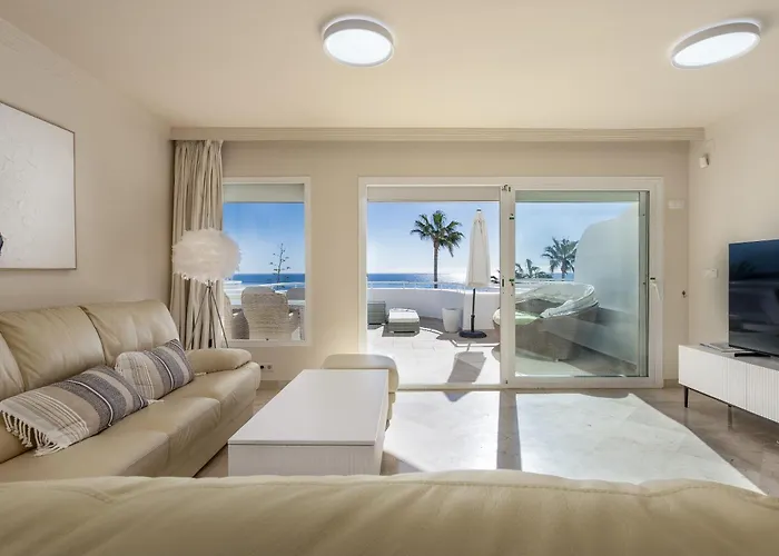 Beach Apartment Sinfonia - 2Br, Pool